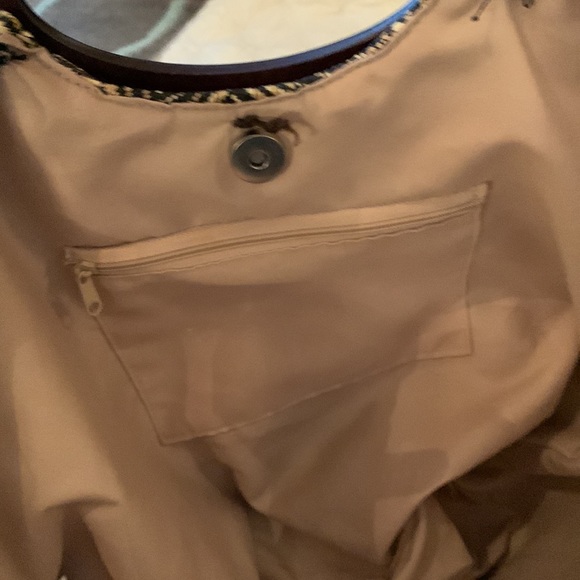 🤗 EUC—Well-made, Lined, Paper-straw Tote with interior pockets - Picture 9 of 16